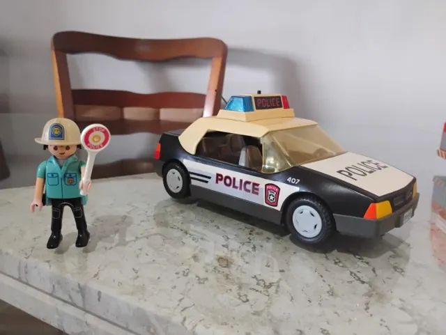 carrinhos playmobil bombeiros e policia - Foto 2