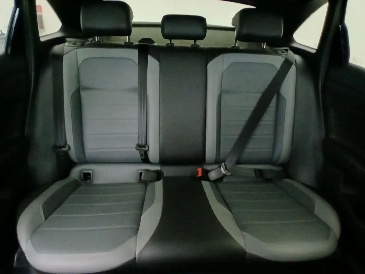 Volkswagen Nivus Highline 1.0 200 TSI Flex Aut., foto 18 de 18