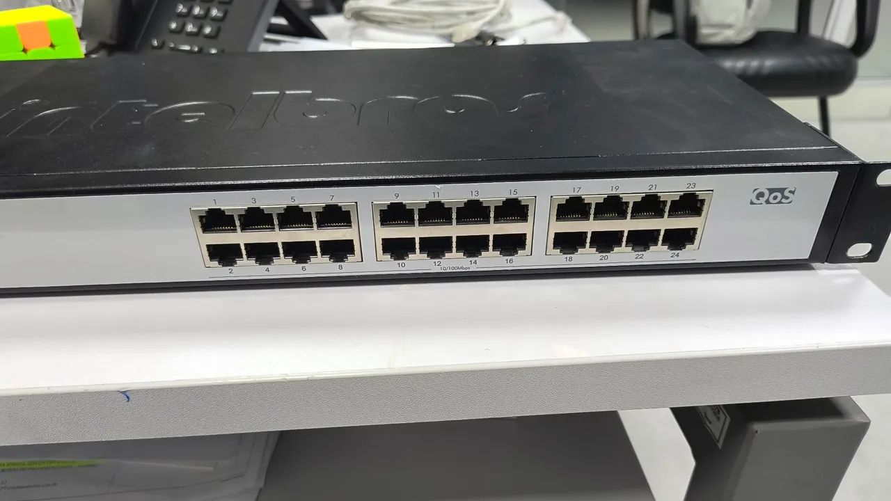 Switch 24 portas Intelbras SF 2400 QR 10/100 - Foto 2