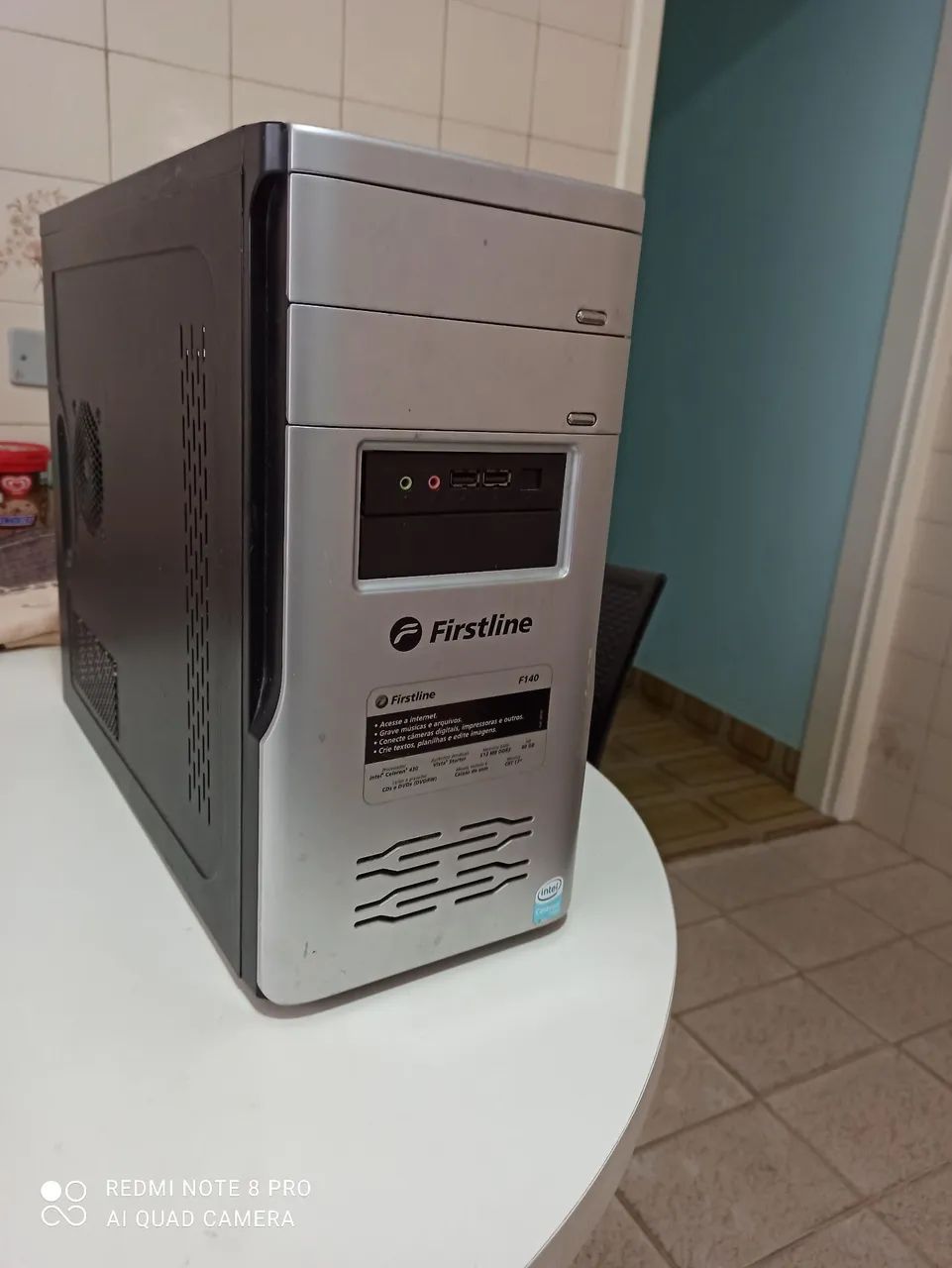 Gabinete vazio para montar CPU.