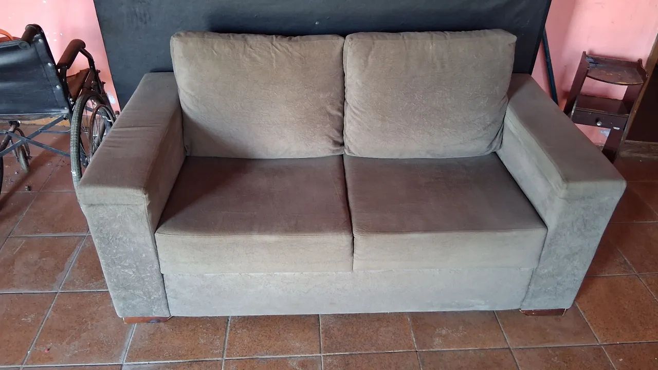Sofá, 2 lugares, 1,70m x 86cm,  seminovo  - Foto 4
