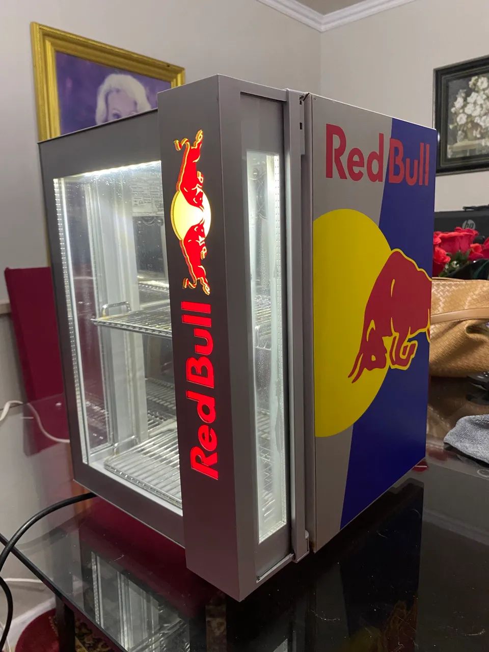 FRIGOBAR RED BULL ORIGINAL COM LED