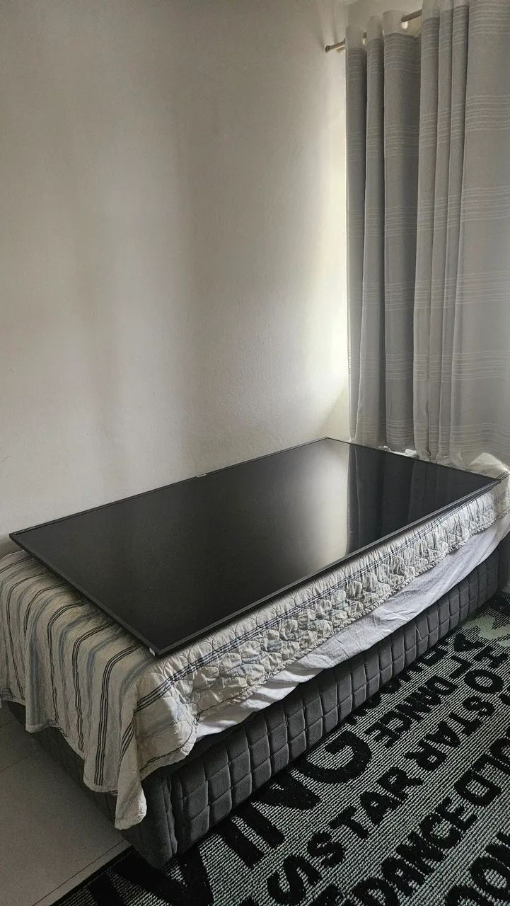  Smart TV Philco 70' 4K  muito grande - Foto 3