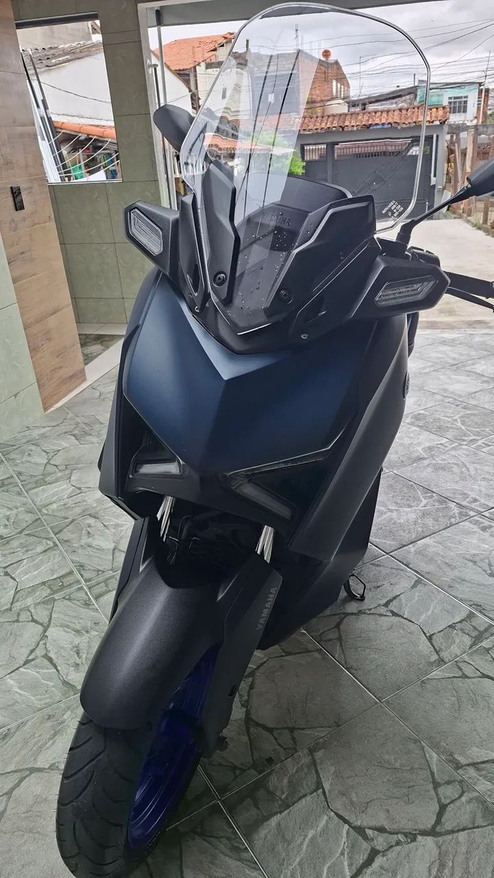 Xmax connected , aceito troca menor cilindrada
