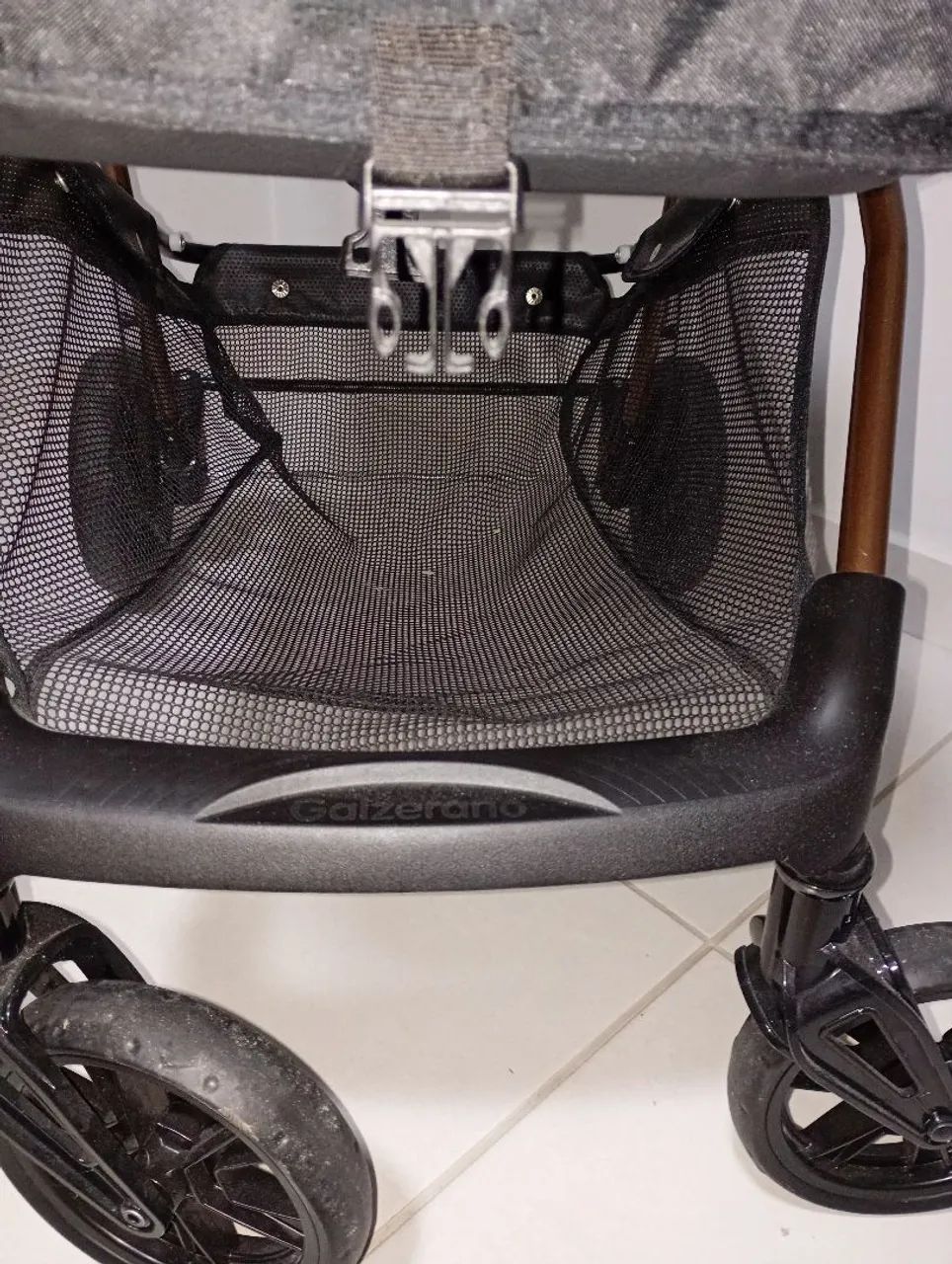 Carrinho de bebê Moisés com bebê conforto  - Foto 4