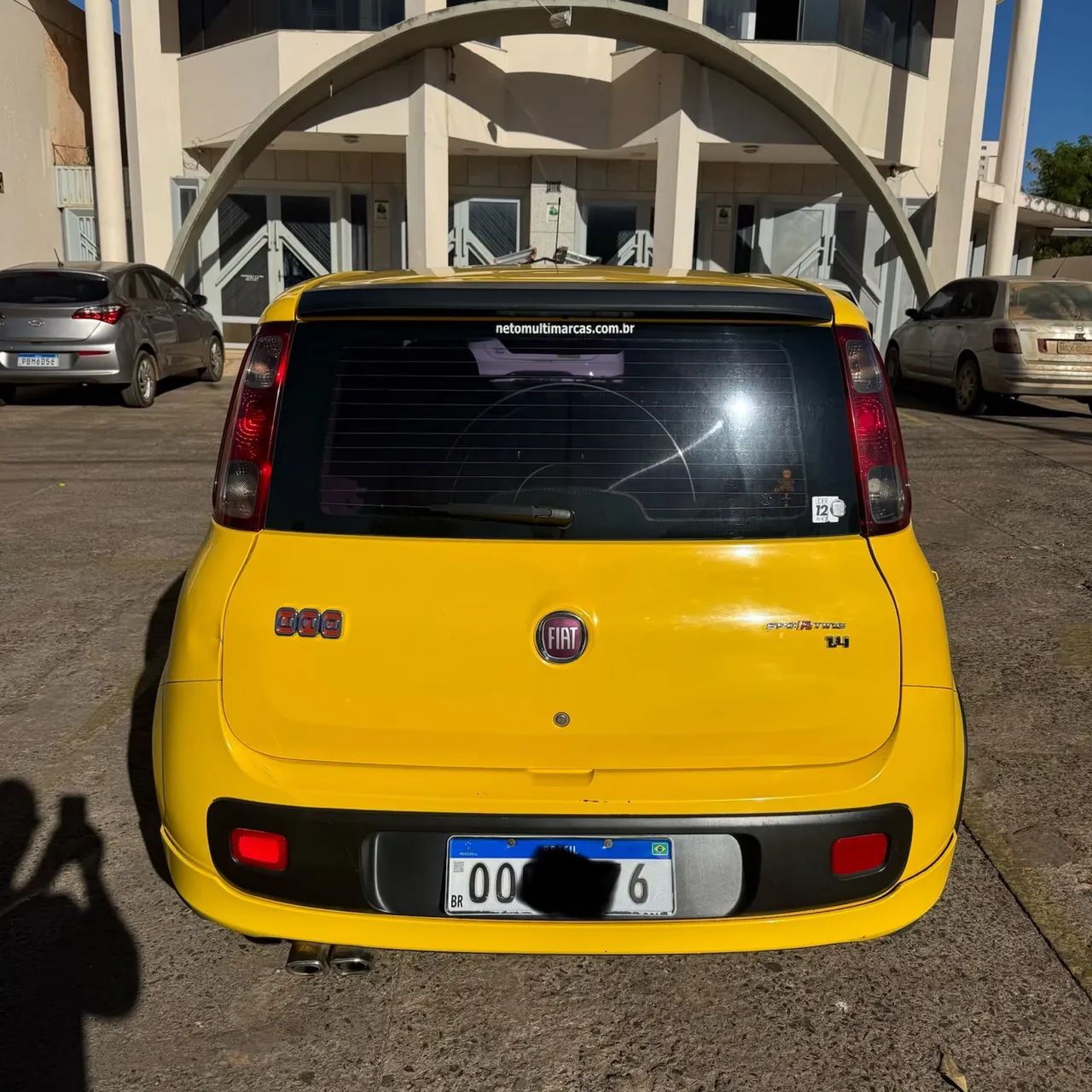 Fiat Uno Sporting 1.4 EVO Fire Flex 8V 4P 2014 - Foto 3