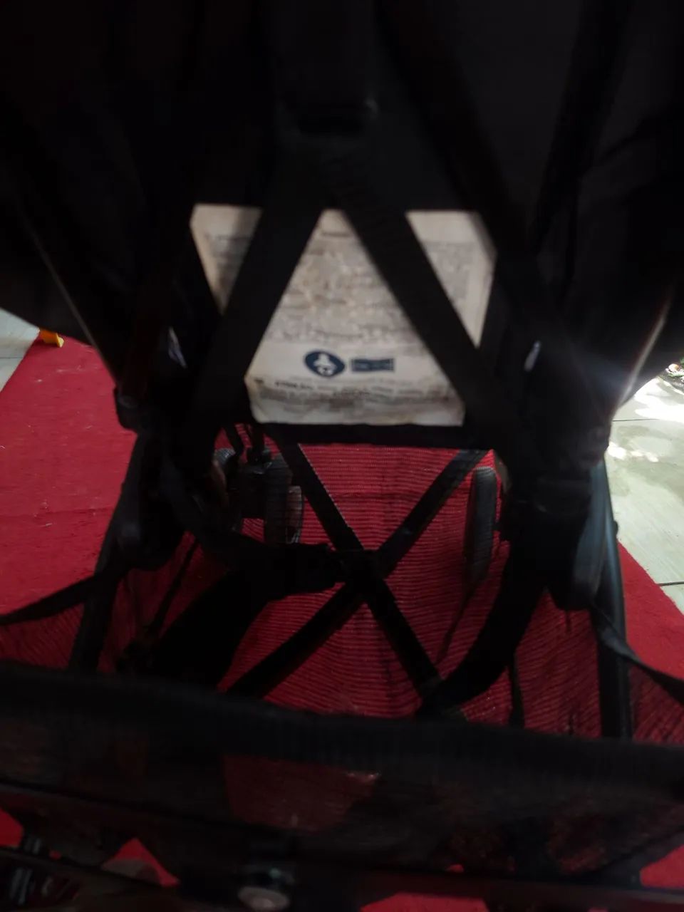 Vendo lindo carrinho de bebe em perfeito estado  - Foto 4