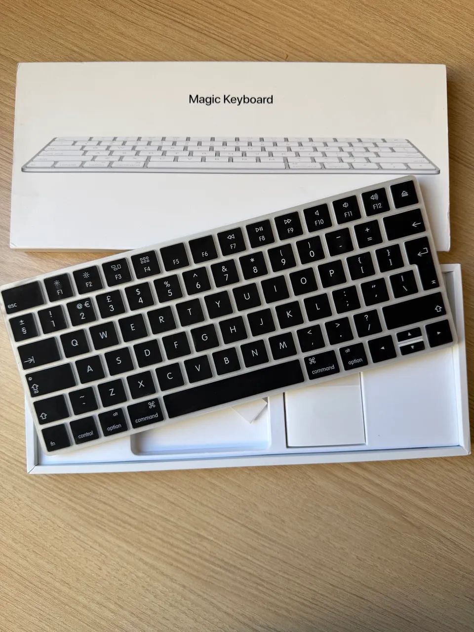Apple Magic Keyboard A1644 MQ5L2AB EUA/ÁRABE - Foto 4