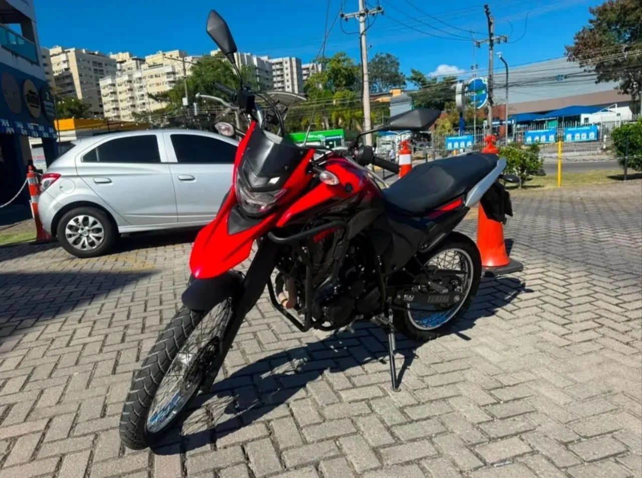 YAMAHA LANDER 250 BLUEFLEX 2025.