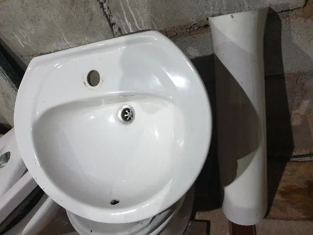 pia e vaso sanitário - Foto 4
