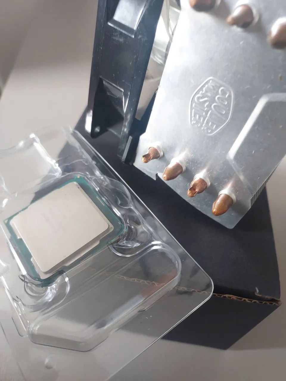 Vendo core I7 9700k + cooler Coolermaster brinde - Foto 4