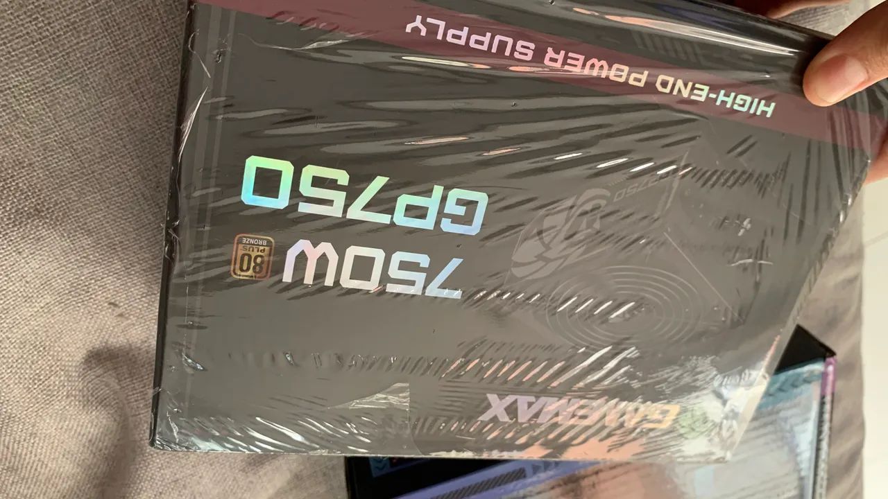 Fonte PC GameMax GP750 - Aprovada Teclab