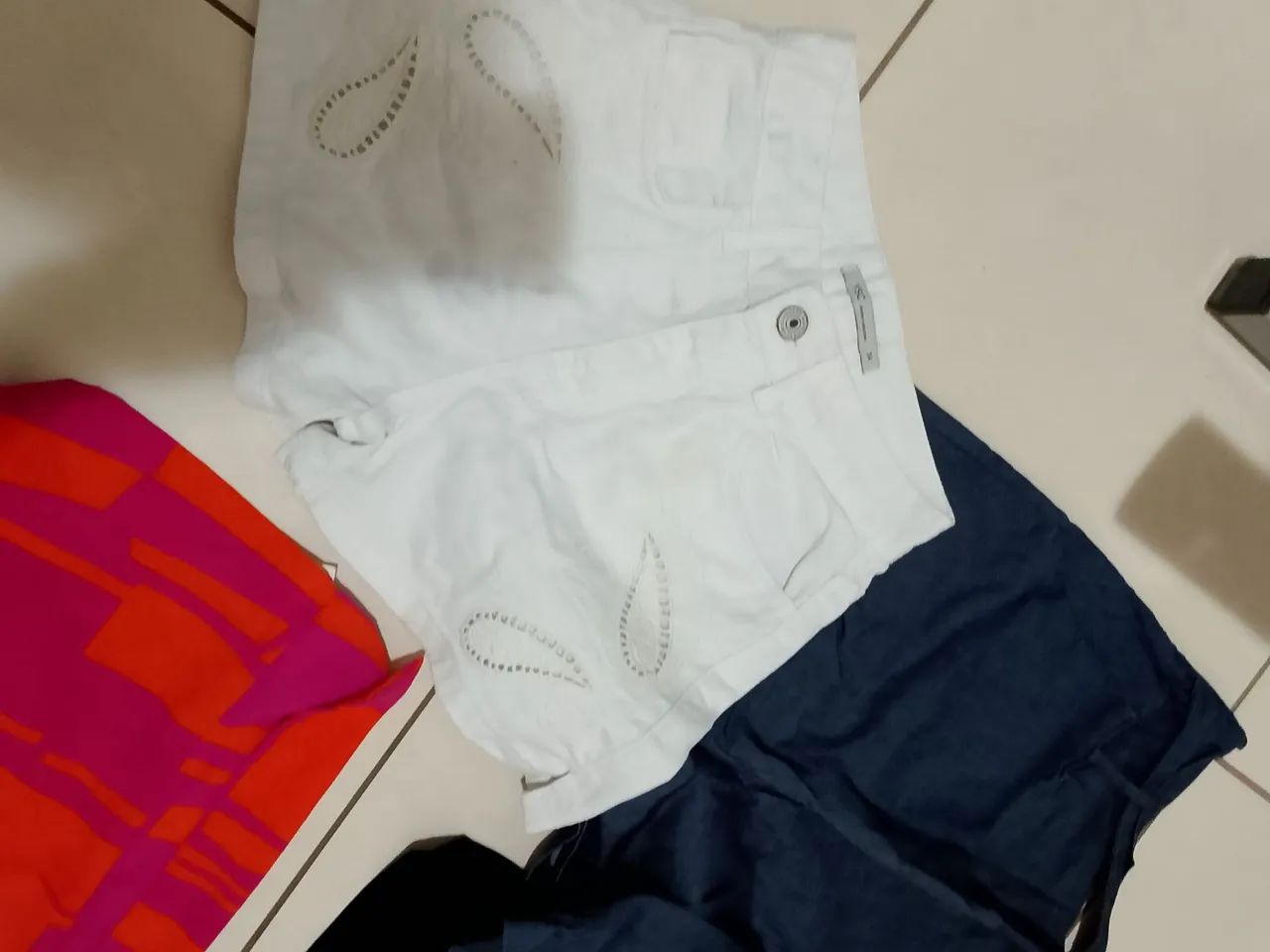 Lote de roupas femininas  - Foto 2