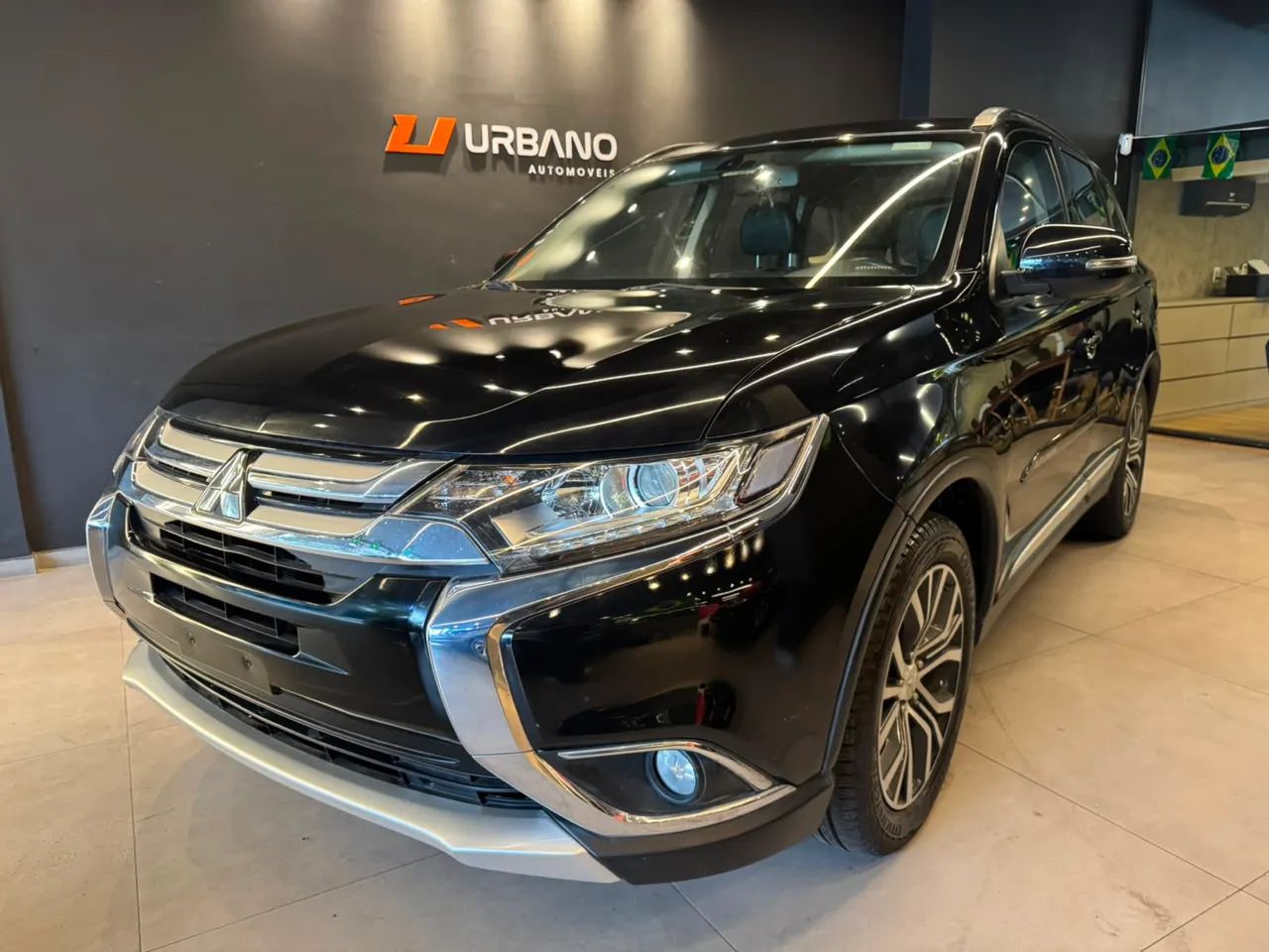 Mitsubishi Outlander OUTLANDER 2.0 16V 160cv Aut. 2016