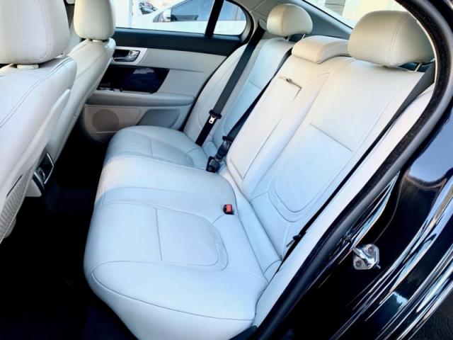 JAGUAR XF 2.0 LUXURY TURBOCHARGED 2015 - Foto 9