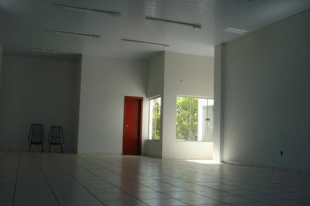 Alugo prédio comercial no centro de Tangará da Serra MT - Foto 6