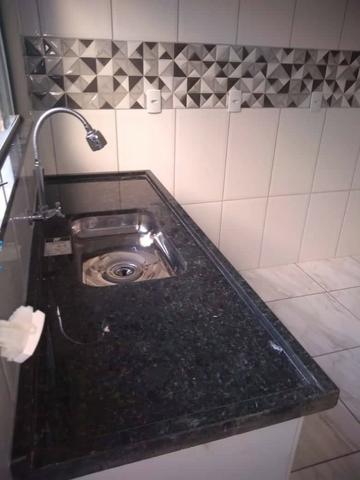 Casa Nova de meio lote Minha Casa Minha Vida (Todas as portas e janelas de blindes) - Foto 16