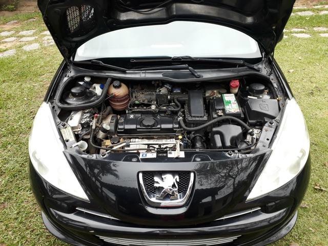 Peugeot 207 1.4 xr passion 8v flex 2012 - Foto 13