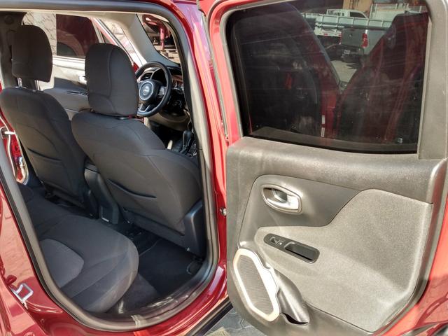 Jeep Renegade Sport 1.8 Flex Automático 2018 estado de zero km ! - Foto 11