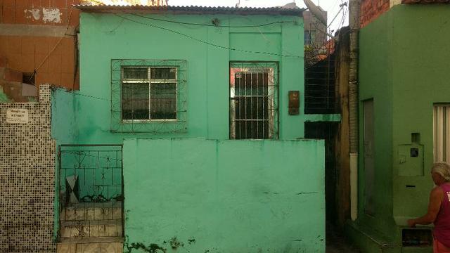 Alugo casa 2/4 Massaranduba