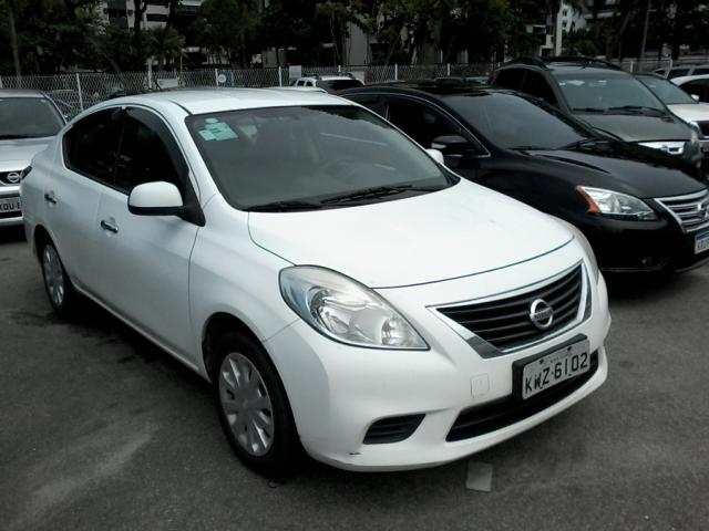 Nissan VERSA 16SV FLEX 4P - Foto 3