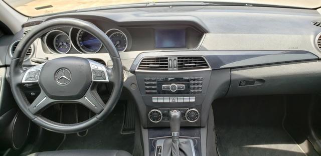 Mercedes Benz C 180 CGI Classic 1.8 Automática - Foto 8