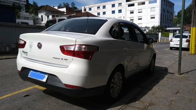 Grand Siena Essence 1.6 16v - Foto 4