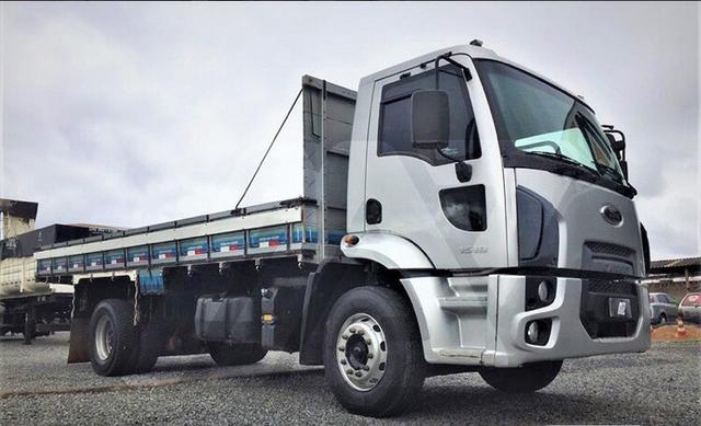 Ford Cargo 1519 ano 2013 R$112.300,00 - Foto 3