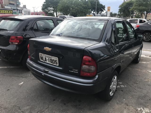 Chevrolet Corsa Classic 1.0 Spirit Flex Power 4p com ar cond e direção ipva pago - Foto 4