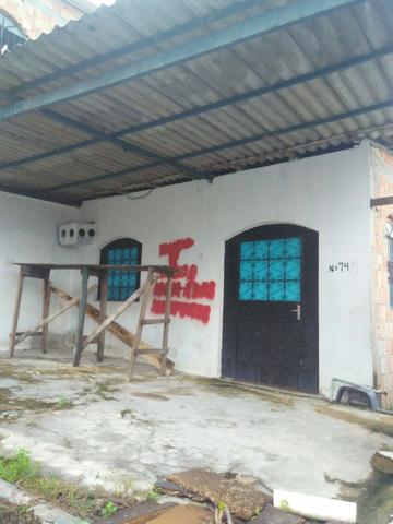 Grande Vitoria três quartos, área para garagem