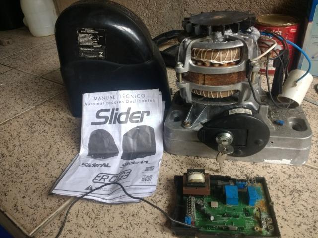 Motor portão eletrônico slider Al maxi speed 420w com placa com defeito - Foto 4