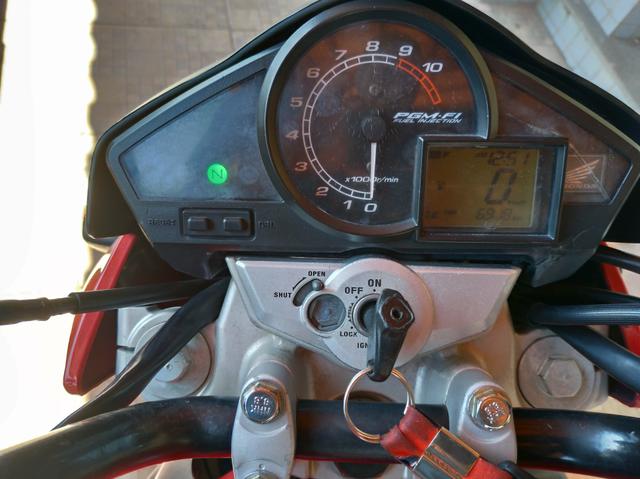 Vendo CB 300 - Foto 4