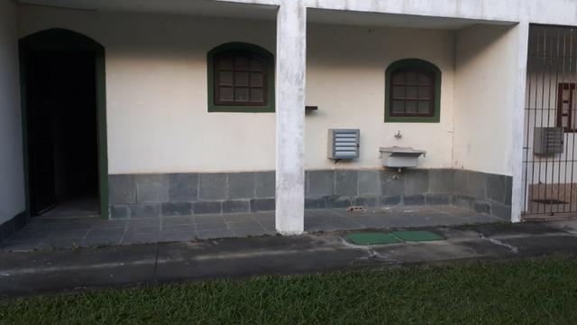 Casa em Araruama Condomínio fechado. Valor: R$ 120.000,00