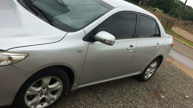 Vendo corolla ou troco - Foto 2