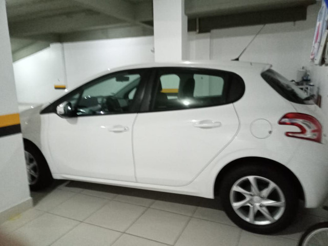 Peugeot 208 - Foto 6