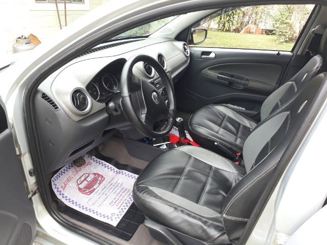 Vendo Voyage comfortline completo 1.6 2011 - Foto 6