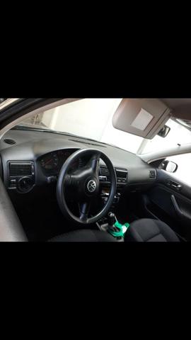 Golf 2000 x 2001 completo vendo ou troco por palio weekend ou meriva