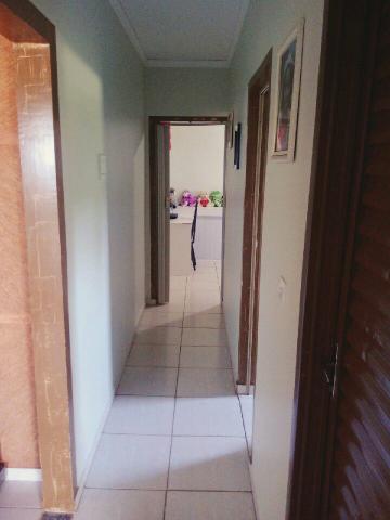 Vendo linda casa em Naviraí em ótima localização - Foto 3