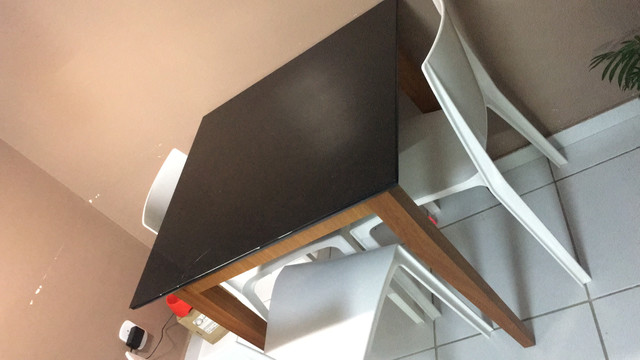 Mesa 0,80x0,80 pés em madeira - Foto 2