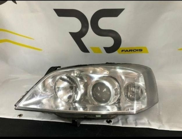Farol Astra original 2003 à 2012 ( Par disponível )