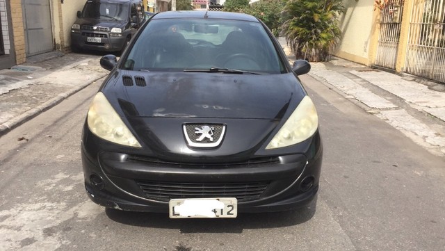 PEUGEOT 207 XR S 4 PORTAS COM GNV 2010