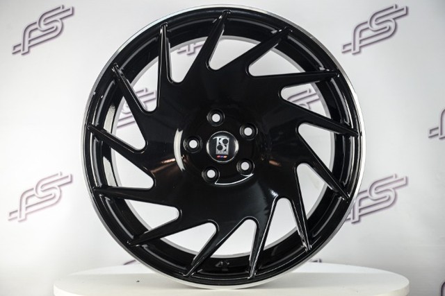 Rodas Koko Kuture SL034 Preto 5x114,3 - 19x8,5 e 19x9,5 aro 19 duas talas