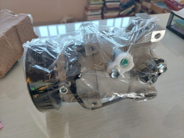 Compressor de Ar Condicionado Kia Cerato 2012 1.6