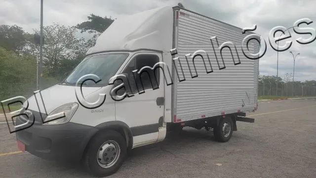 Iveco 35s14, ano 2019, no chassi (Sem Baú)