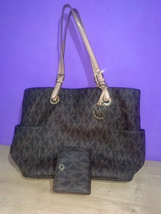 Bolsa Michael Kors original + carteira