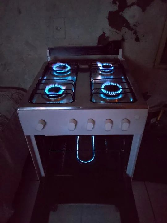 FOGÃO ESMALTEC! ENTREGA GRÁTIS.