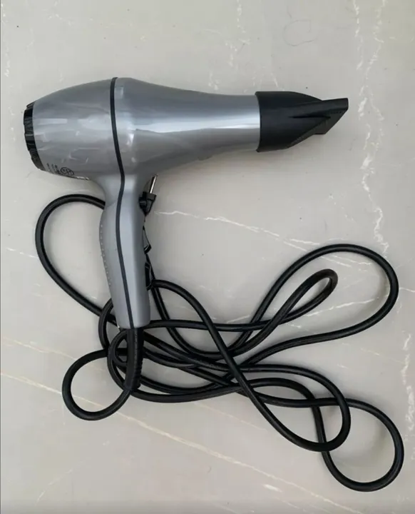 Secador de Cabelo - Prata - Ótimo Estado!