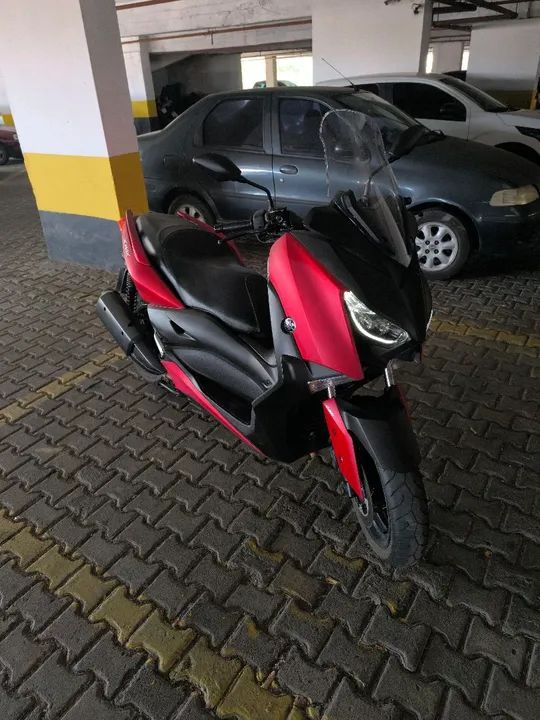 X Max 250  - Foto 2