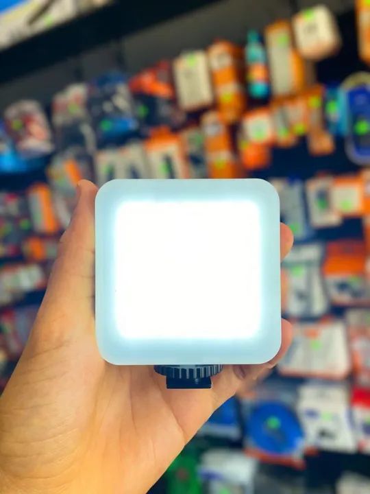 LUZ DE PREENCHIMENTO LED BRANCO FRIO - Foto 2