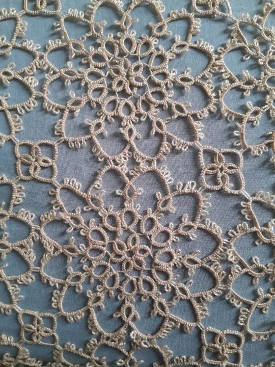 Colcha de Cama casal em Frivolité renda Suíça  - Foto 3